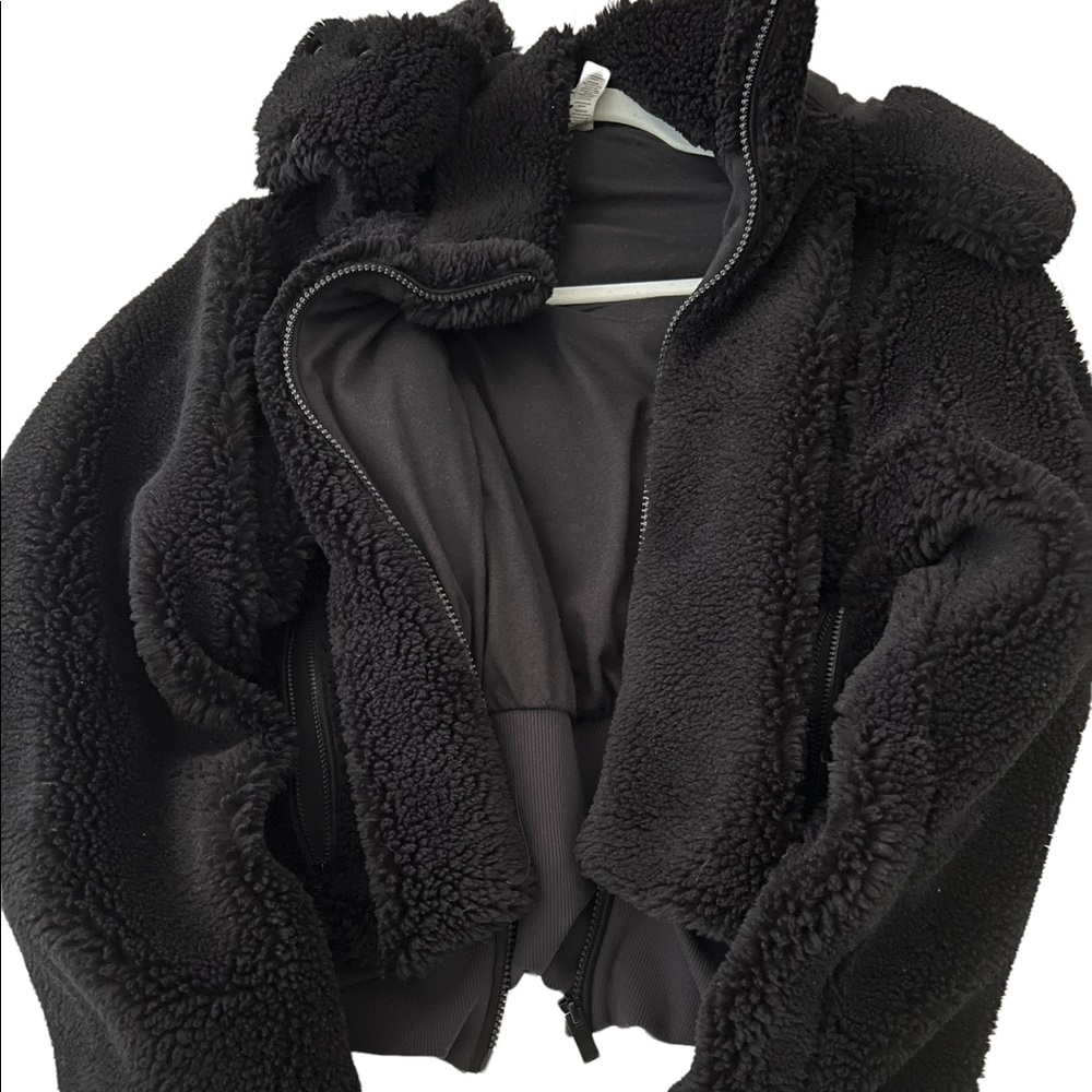 Alo Faux Fur Sherpa Jacket - new